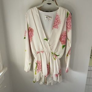 Stone Cold Fox Romper 💗 can't find anywhere!